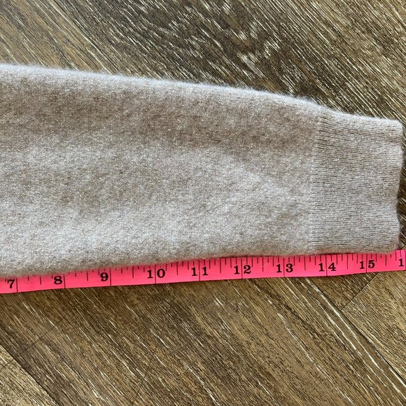 Charter Club Cashmere Metallic Size S V-Neck Tan Sweater - Picture 10 of 11